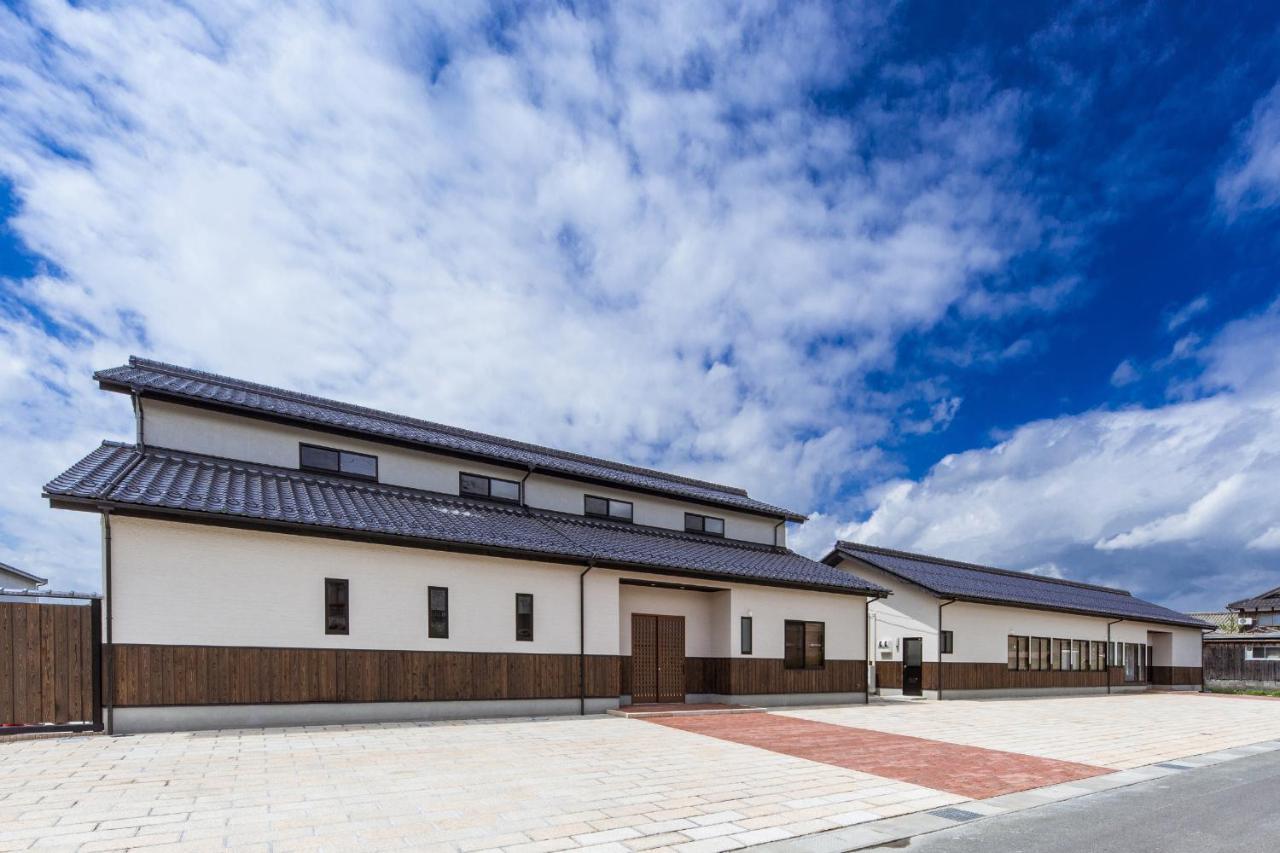 Racine Home Harie Takashima Екстер'єр фото